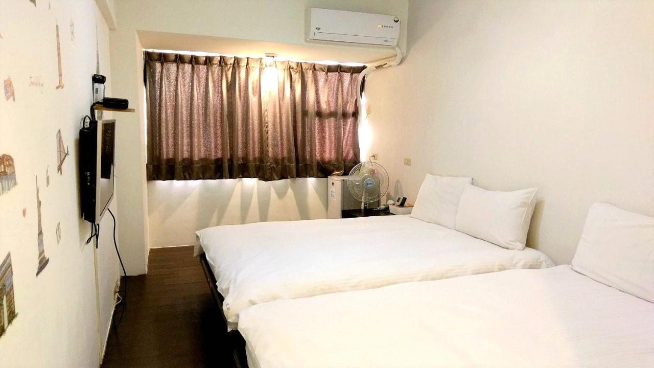 Happines Trip Inn Taichung Dış mekan fotoğraf