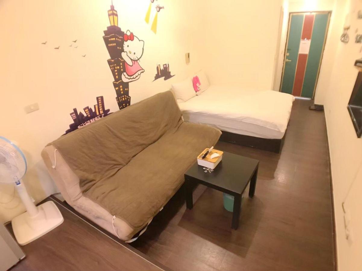 Happines Trip Inn Taichung Dış mekan fotoğraf